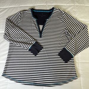 Betsey Johnson Top Women X-LARGE Grey White Striped V-Neck Henley Long Sleeve